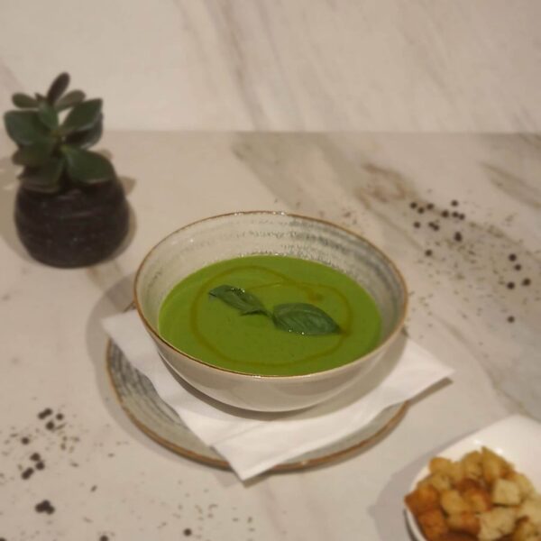 SUPA CREMA DE BROCCOLI CU LAPTE DE SOIA SI ROSII DESHIDRATATE 350ml